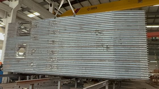 Paroi de membrane de chaudière à tuyaux d'eau et de feu avec construction en acier allié résistant au feu
